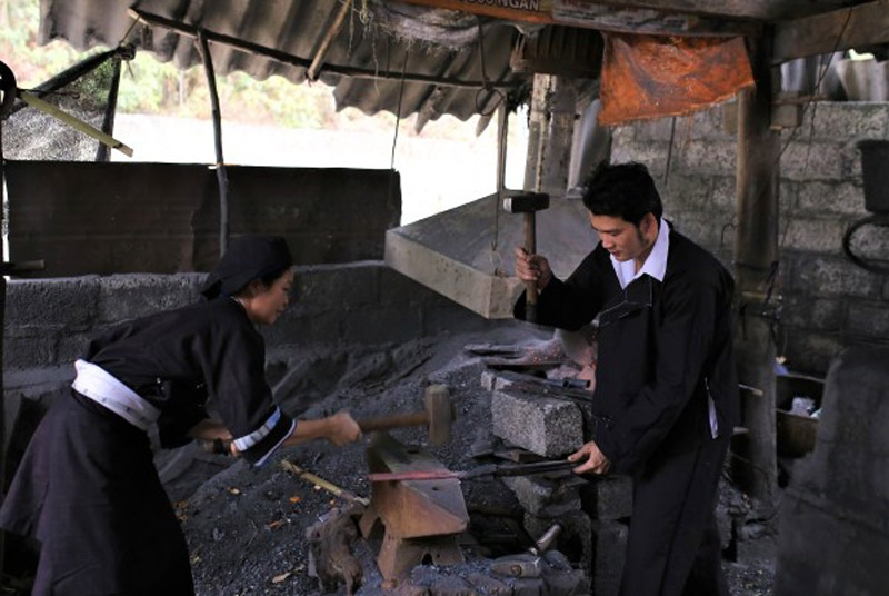 Phuc Sen Forging Village
