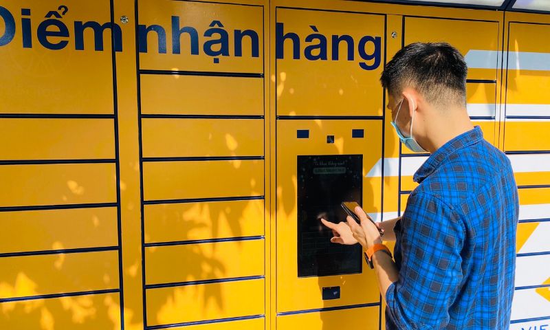 Vietnam post office